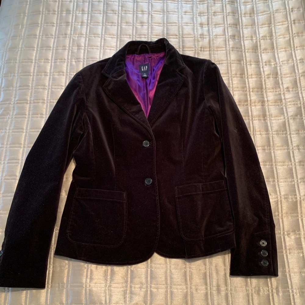 Black velvet blazer